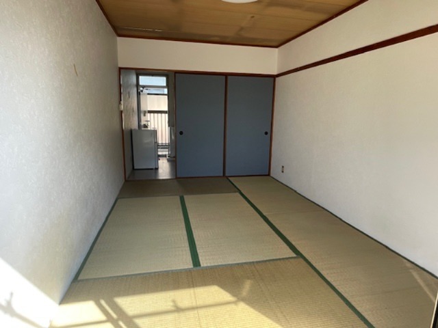 BOX元町 リビング