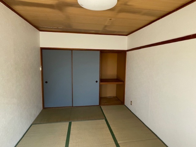 BOX元町 リビング