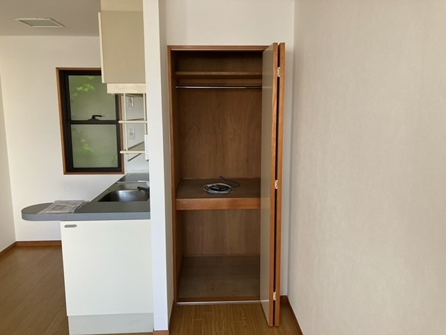 シャイニー蟻ヶ崎 収納