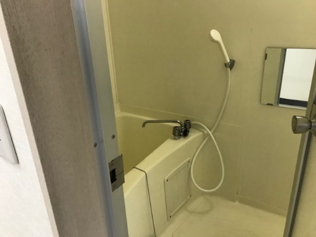 パープルビジュー 風呂画像
