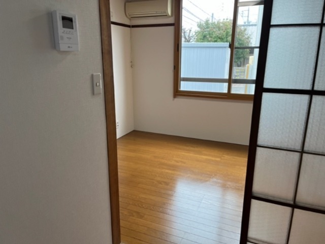 ステップハウス元町 リビング