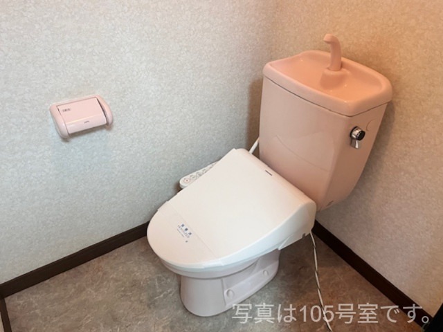 ラッズウィング トイレ