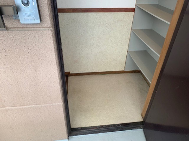 コーポサカエ 玄関