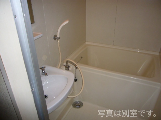 メゾン元町 風呂画像