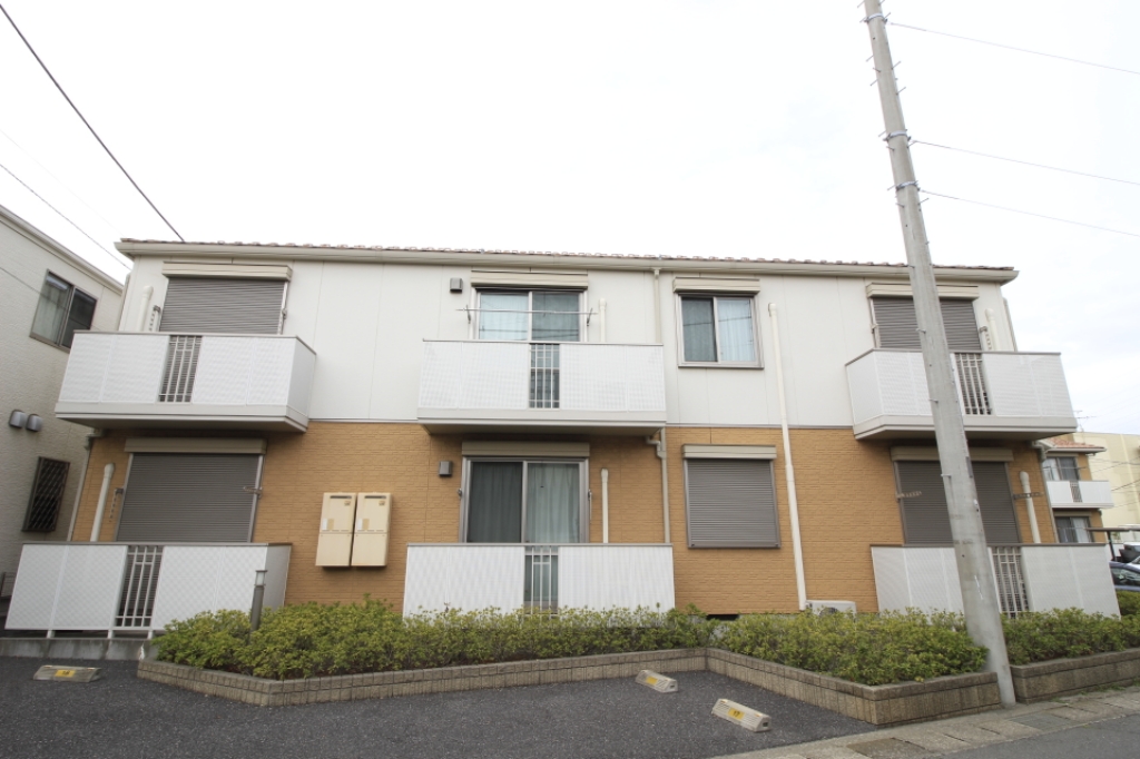 ＱＵＥＥＮ&rsquo;Ｓ　ＴＯＷＮ　Ｃ 101号室 外観