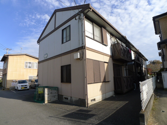 パストラル臼井 201号室 外観