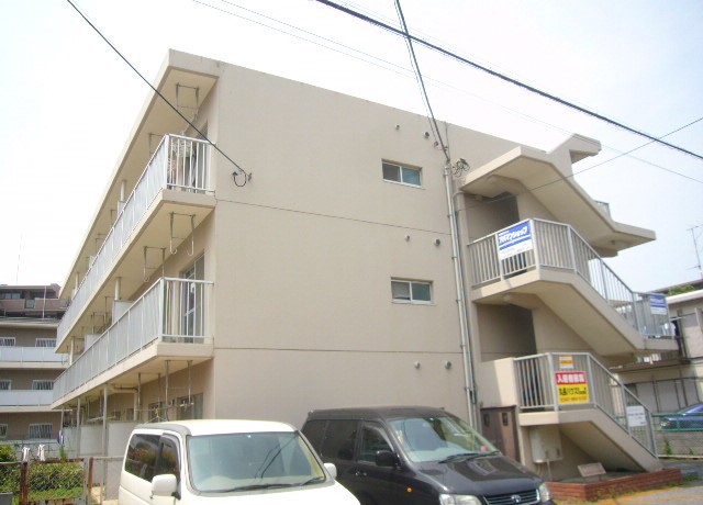 磯部マンション 202号室 外観