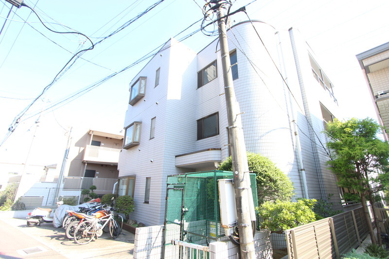 メゾン伊佐司 208号室 外観