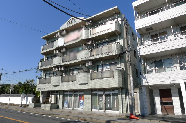 エメラルドハイム 301号室 外観