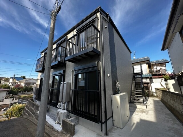 リヴェール三咲 102号室 外観