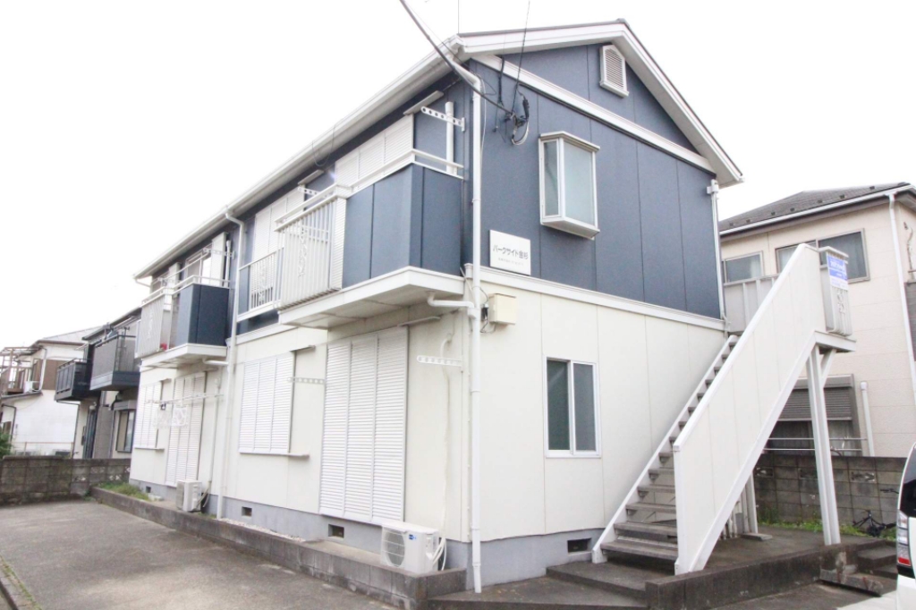 パークサイド金杉 202号室 外観