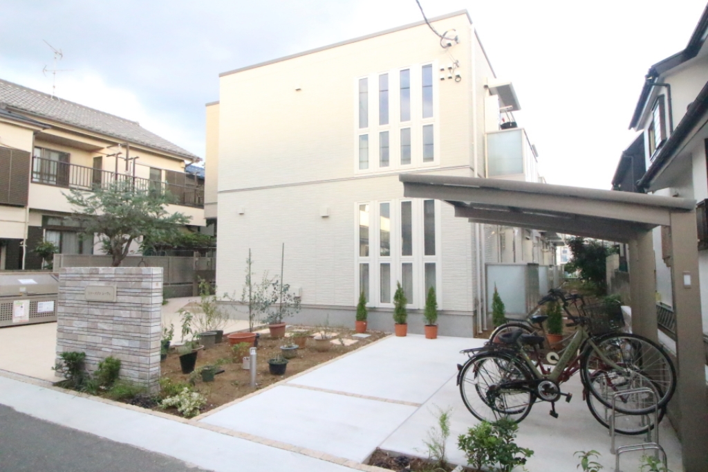 シャーメゾン　レーヴェ その他2