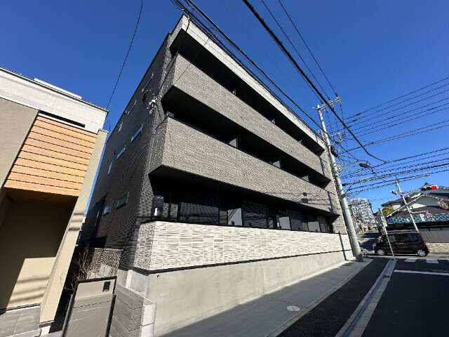 Ｅｖｅｒ　Ｔｗｏ 105号室 外観