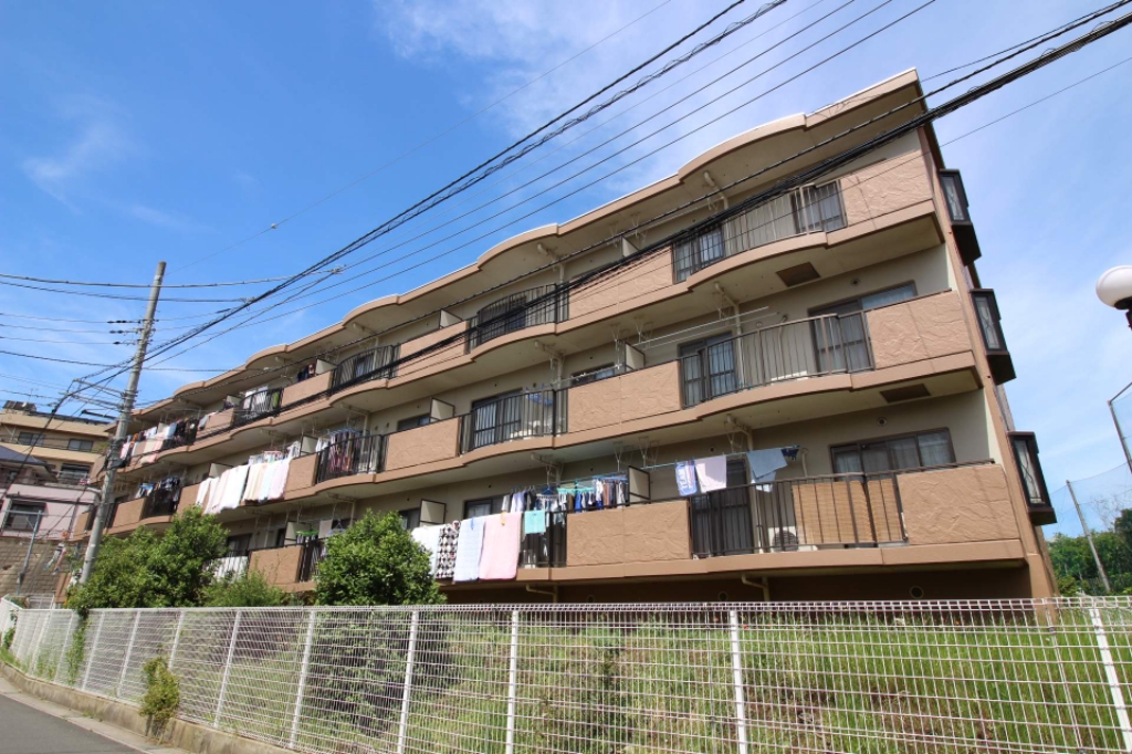 キャロットミノル 201号室 外観