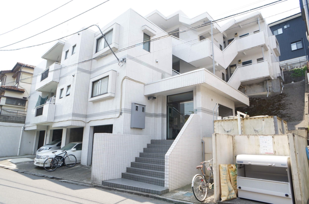 芝山マンション 205号室 外観