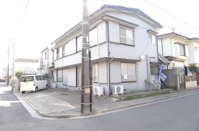 モンブラン 202号室 外観
