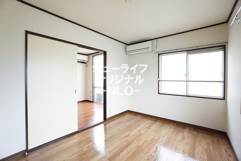 クィーンパレス その他
