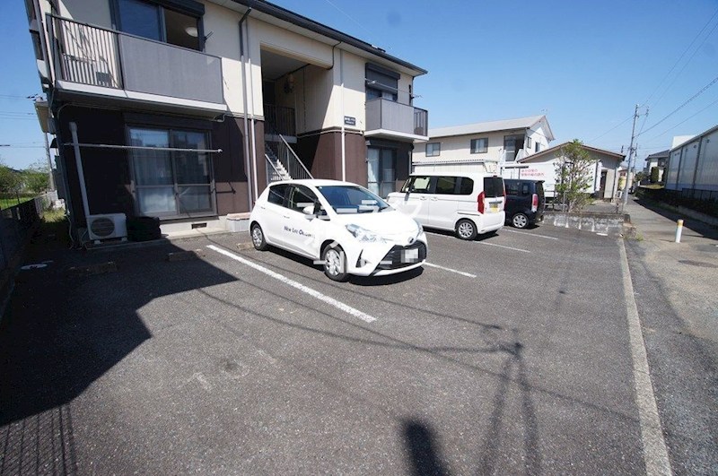 堂の後ハウス 駐車場