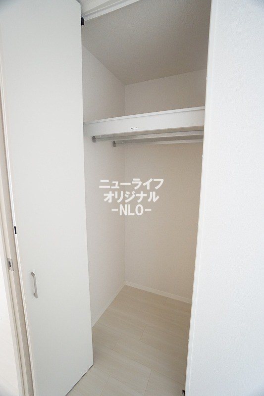 ウィステリア 収納
