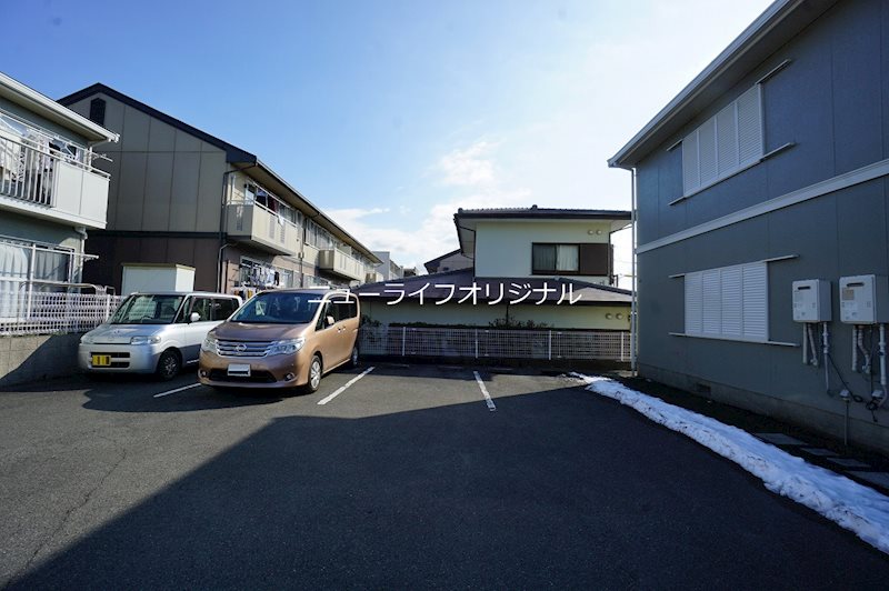 クレスト・イザワB その他