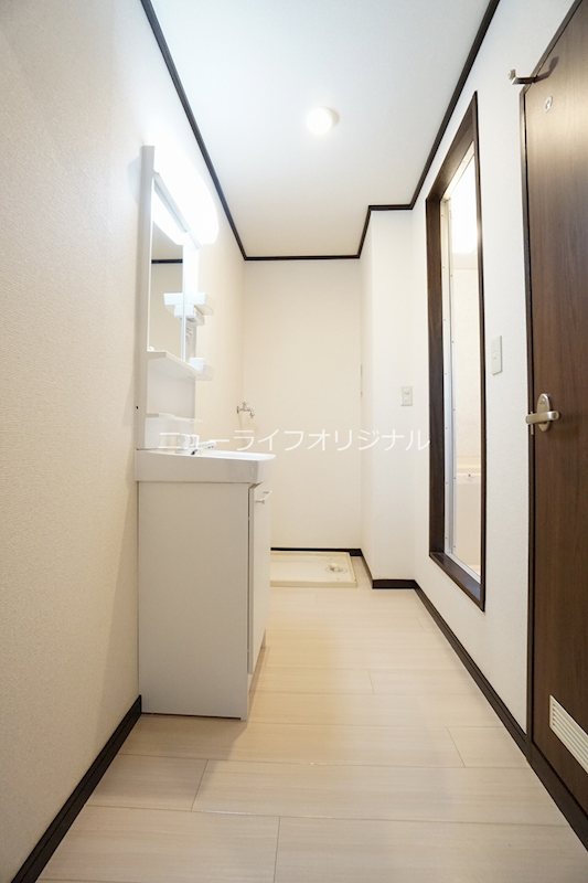 クレスト・イザワB その他