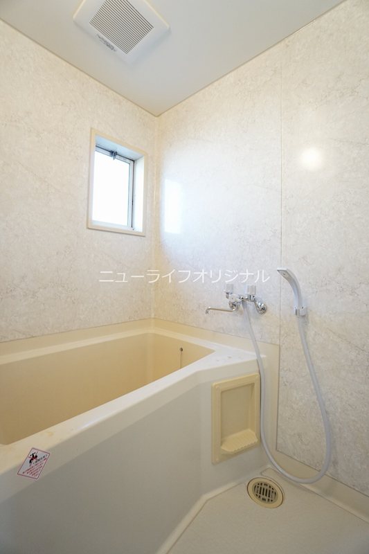 クレスト・イザワB 風呂画像
