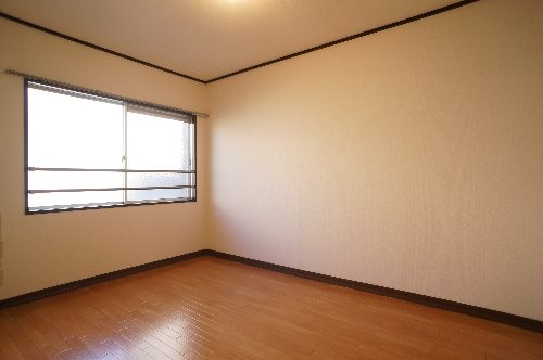 コーポハピネス ベッドルーム