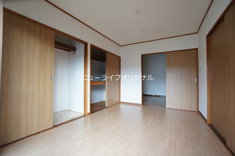 クイーンハイツ南台 収納