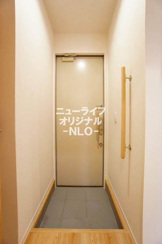 ヴァイアカーザ町田 玄関