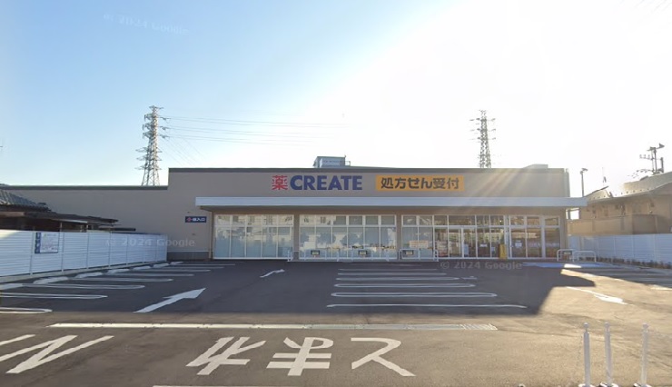 ヒルサイド三田Ｂ ドラッグストア