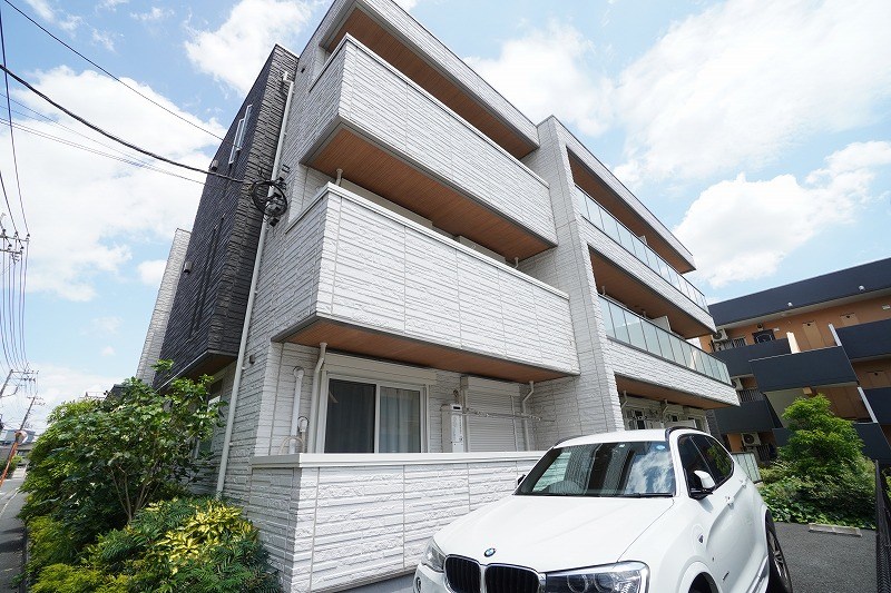 Ｇｒａｎｄ　Ｖｅｒｄｅ 外観