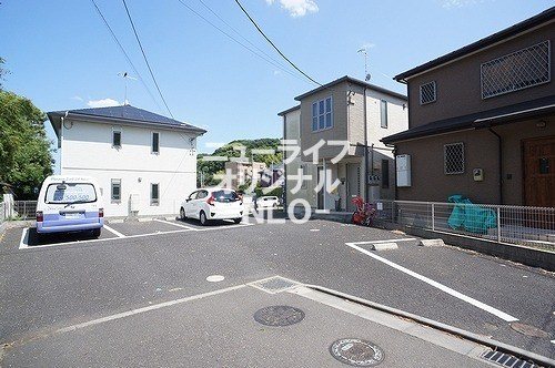 サンハイツＢ 駐車場