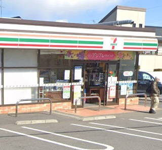 セントラルパイン　Ⅰ コンビニ