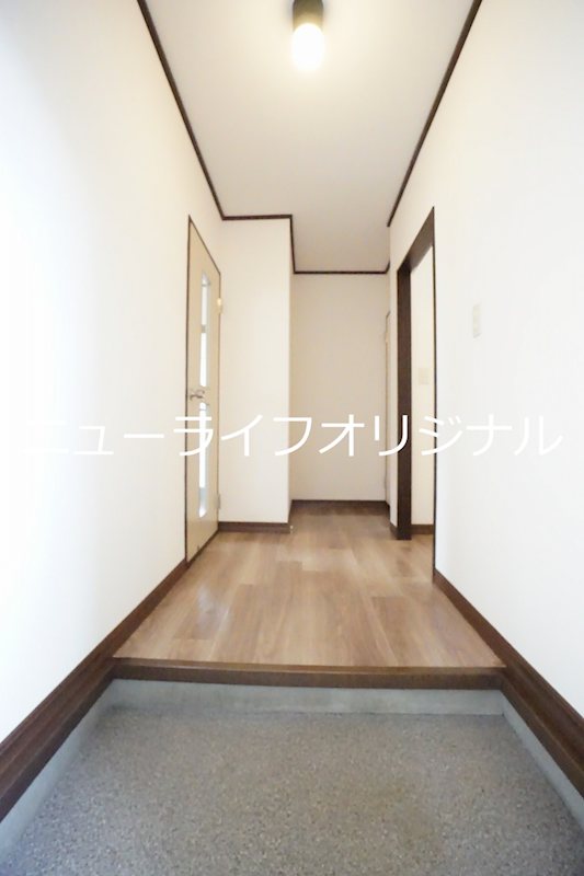 クレスト・イザワＡ 玄関