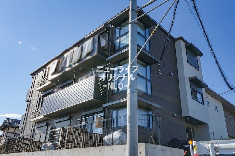 クレストトボリⅢ 外観