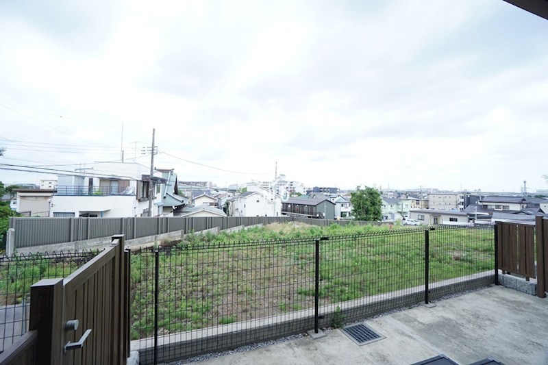 クレストトボリⅢ 庭