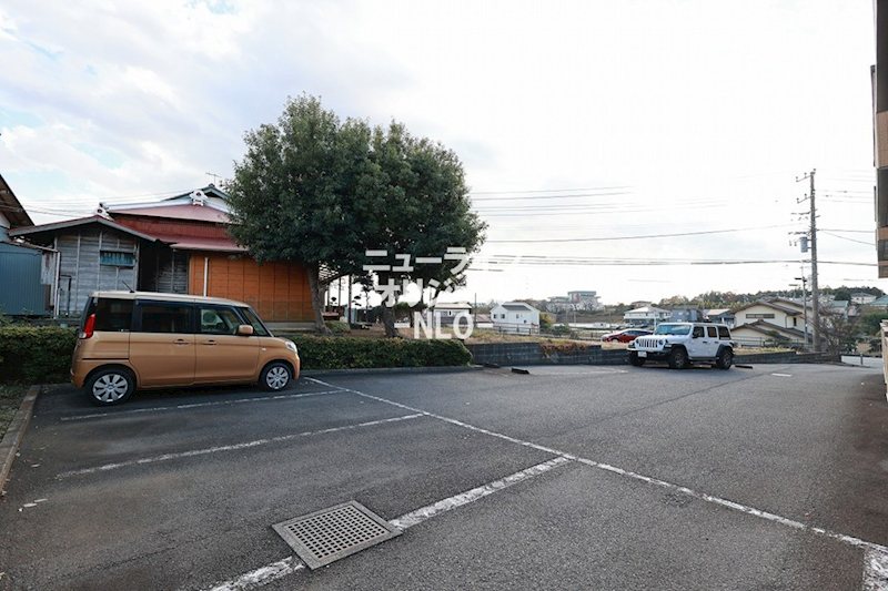 グランステージ 駐車場