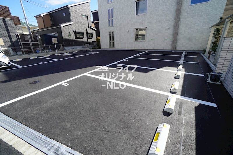 リラフォート南林間 駐車場
