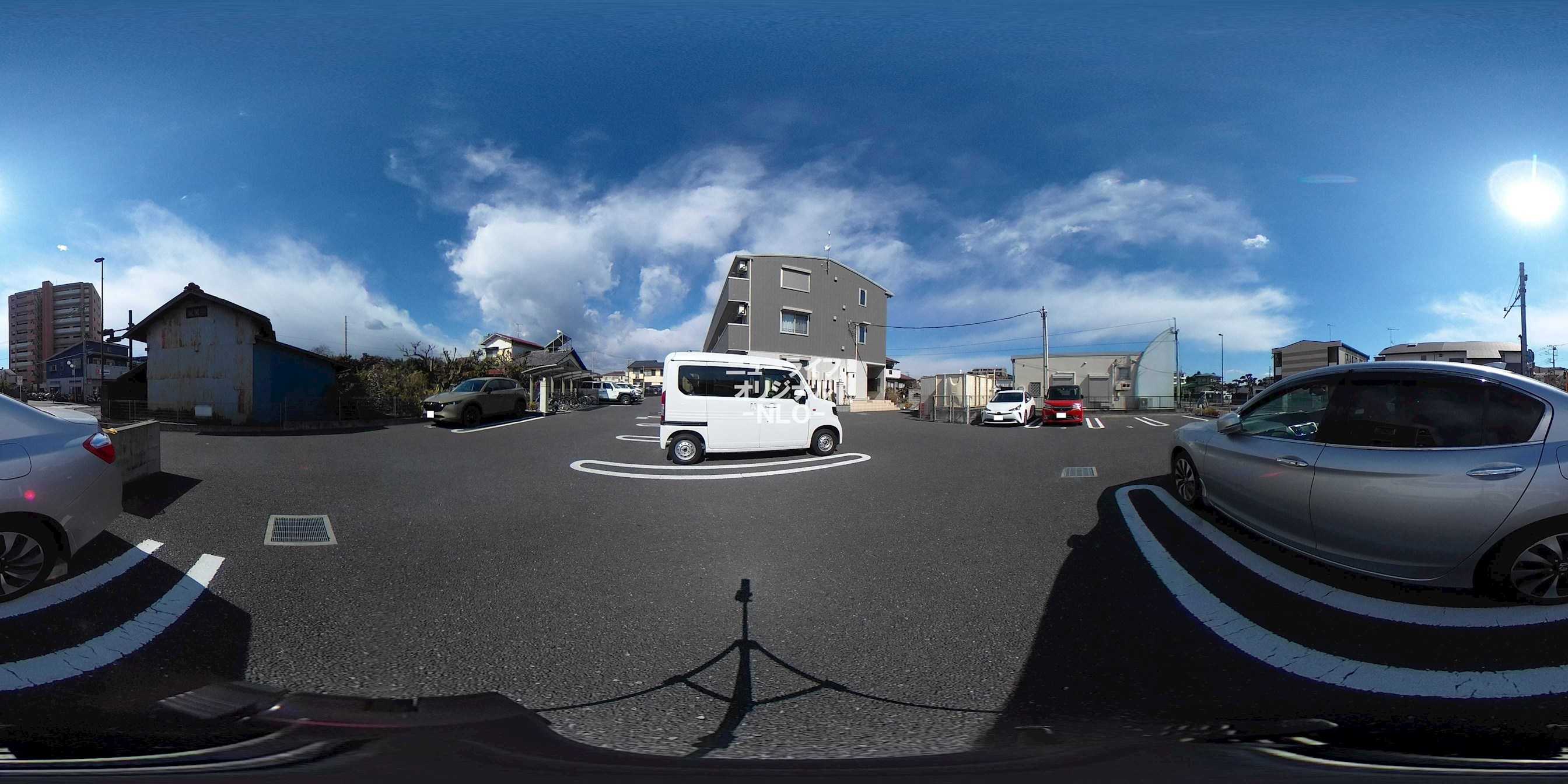 ロイヤルパークス石田 駐車場