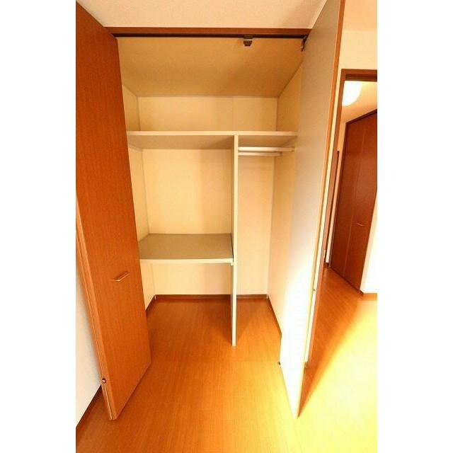 パークヒルかじやＢ 収納