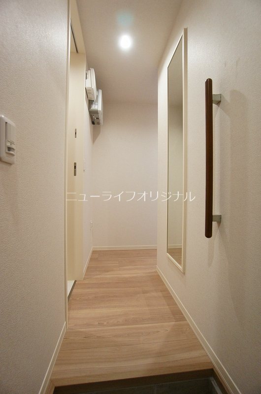 トロワベルテュ 玄関