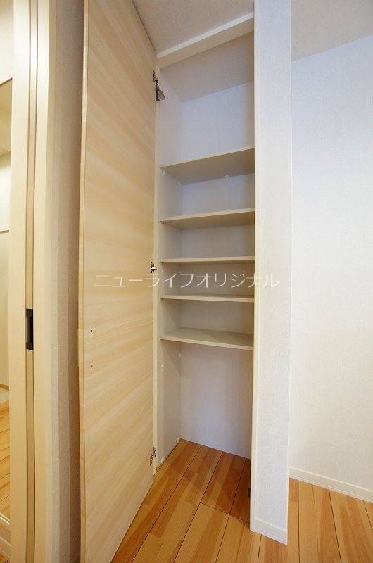 トロワベルテュ その他