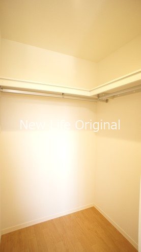 クレセントエス 収納