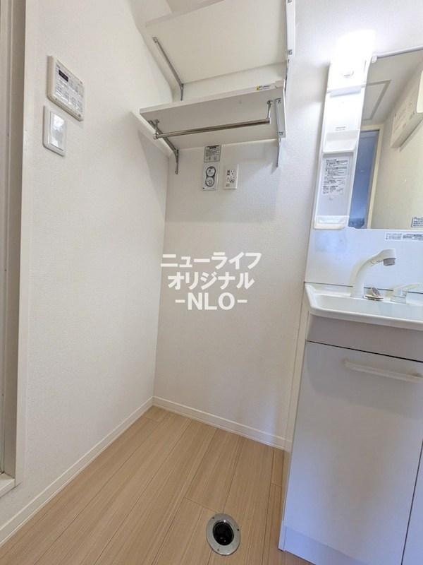 クレセントエス その他