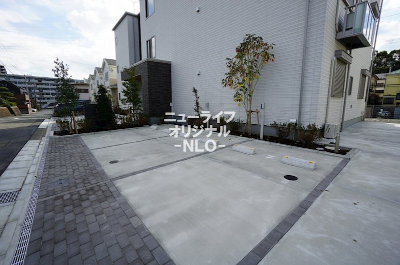 アリエッタ 駐車場