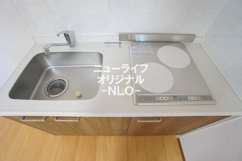 ラ・ミア・オート　大磯町ガレージハウス　A棟 キッチン