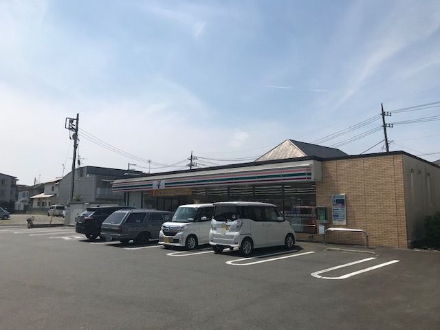 メゾンパピリオ コンビニ