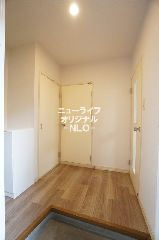 アメニティさがみ野B 玄関