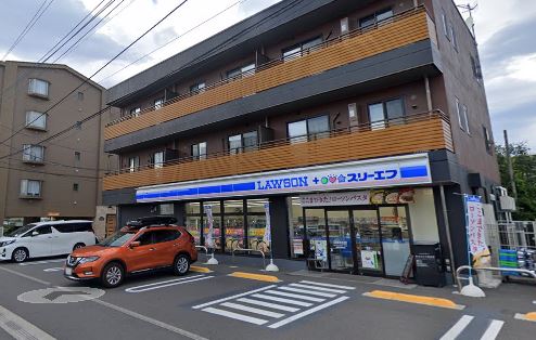 ファミールＡ コンビニ