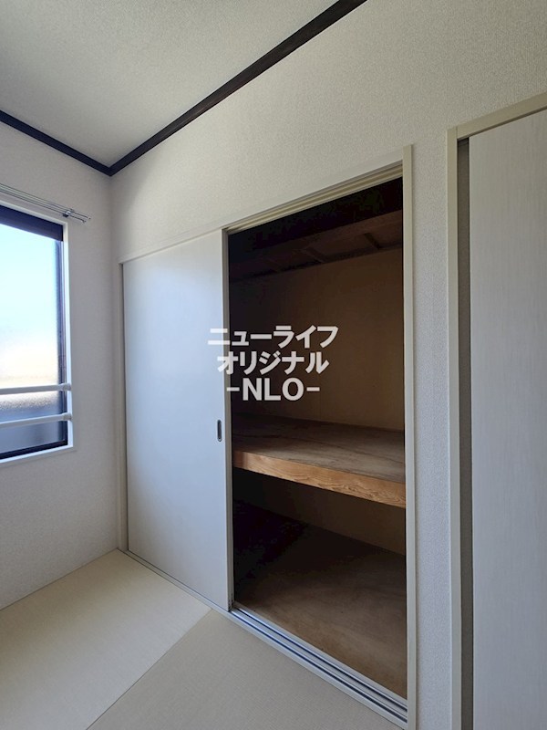 サンシャインタウン　Ａ 収納